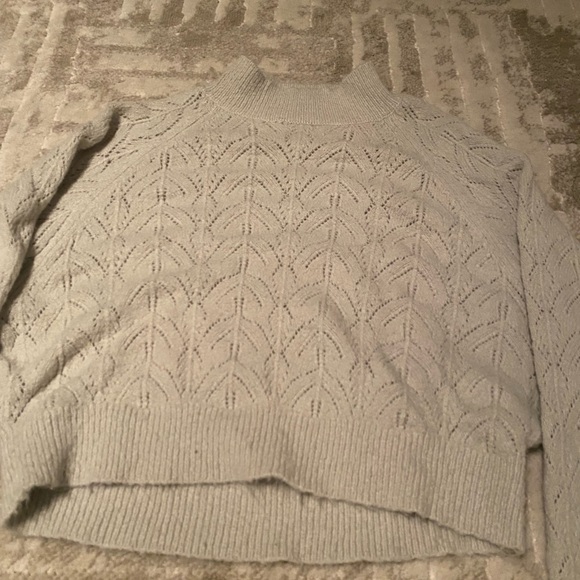 I got this last year it’s really cute but I don’t wear it. - Picture 3 of 3